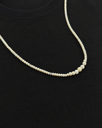 DEADSTOCK TEXTURED T-SHIRT "NECKLACE IN THE WIND" (FITS S-M)