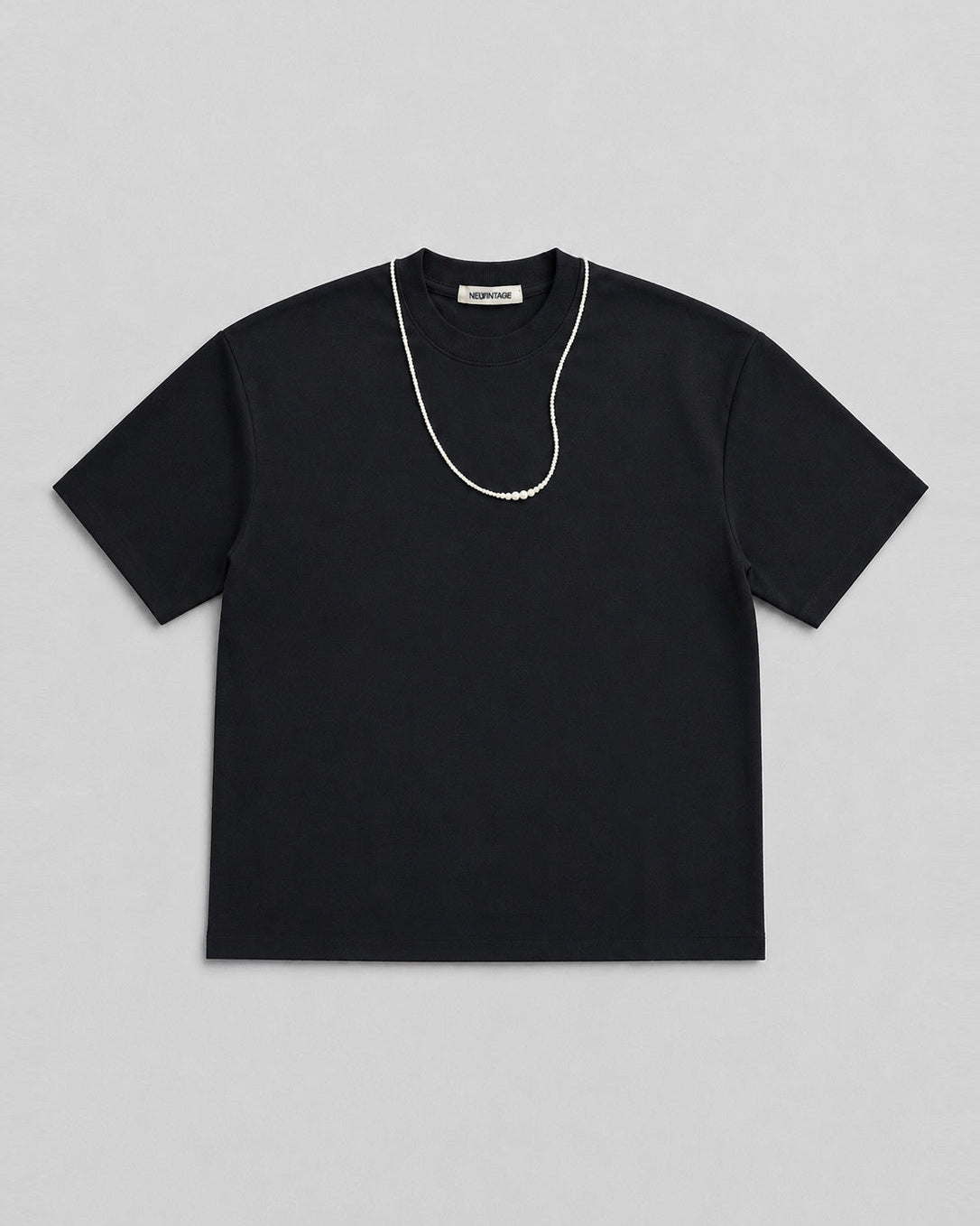 DEADSTOCK T-SHIRT "NECKLACE IN THE WIND" (FITS S-L)